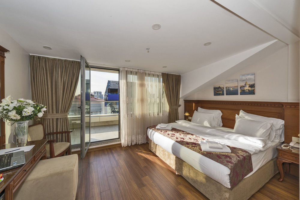 Blisstanbul Готель 4*